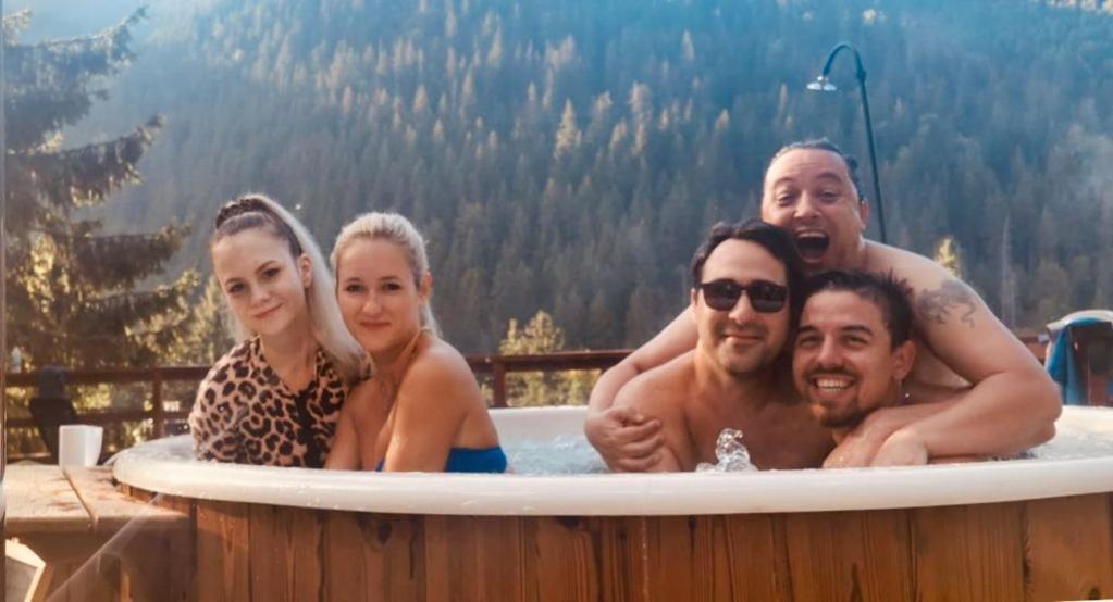 Cabana "Trei Brazi " Retezat Rîu de Mori Exterior foto